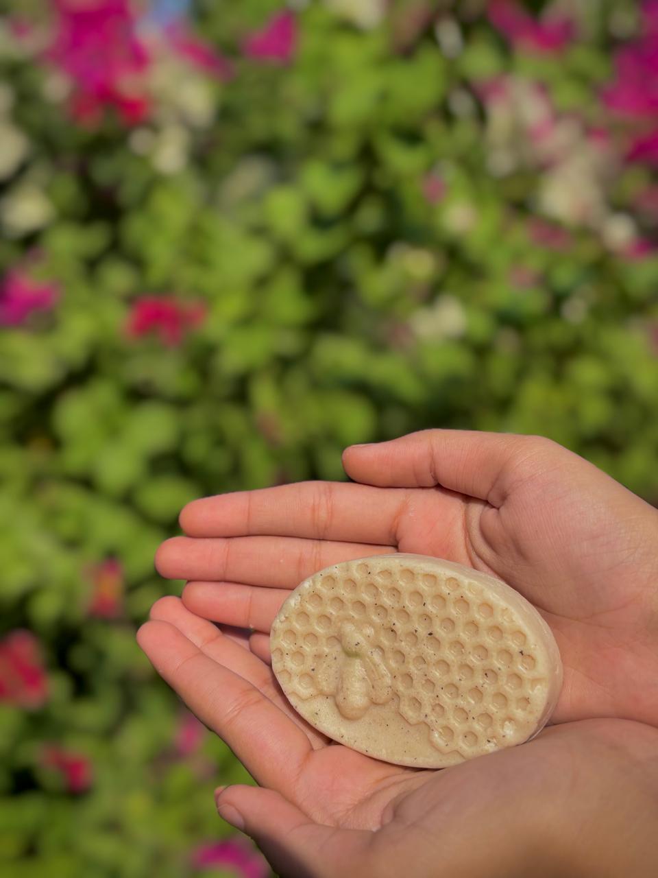 Aloe pulses glow bar (Organic soap)